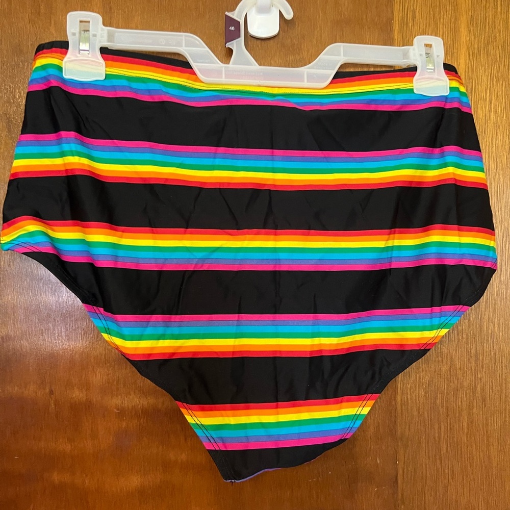 Torrid High Rise All-Over Smooth Swim Bottom - Picture 4 of 6